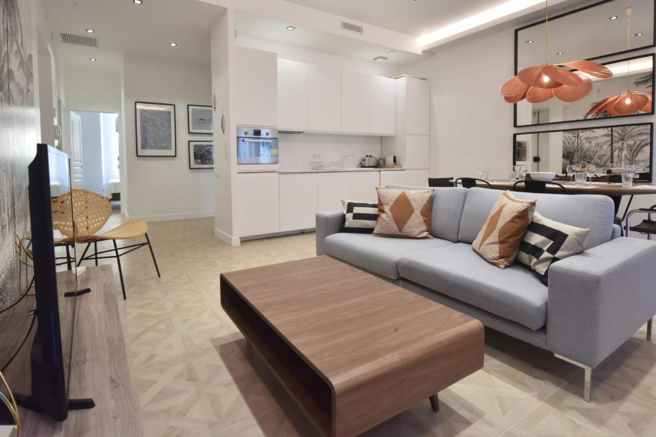 Apartment Modern 3-br In Center 5 Minutes From Palais And Beache Cannes