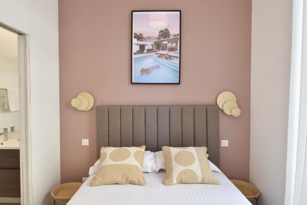 Apartment Modern 3-br In Center 5 Minutes From Palais And Beache Cannes